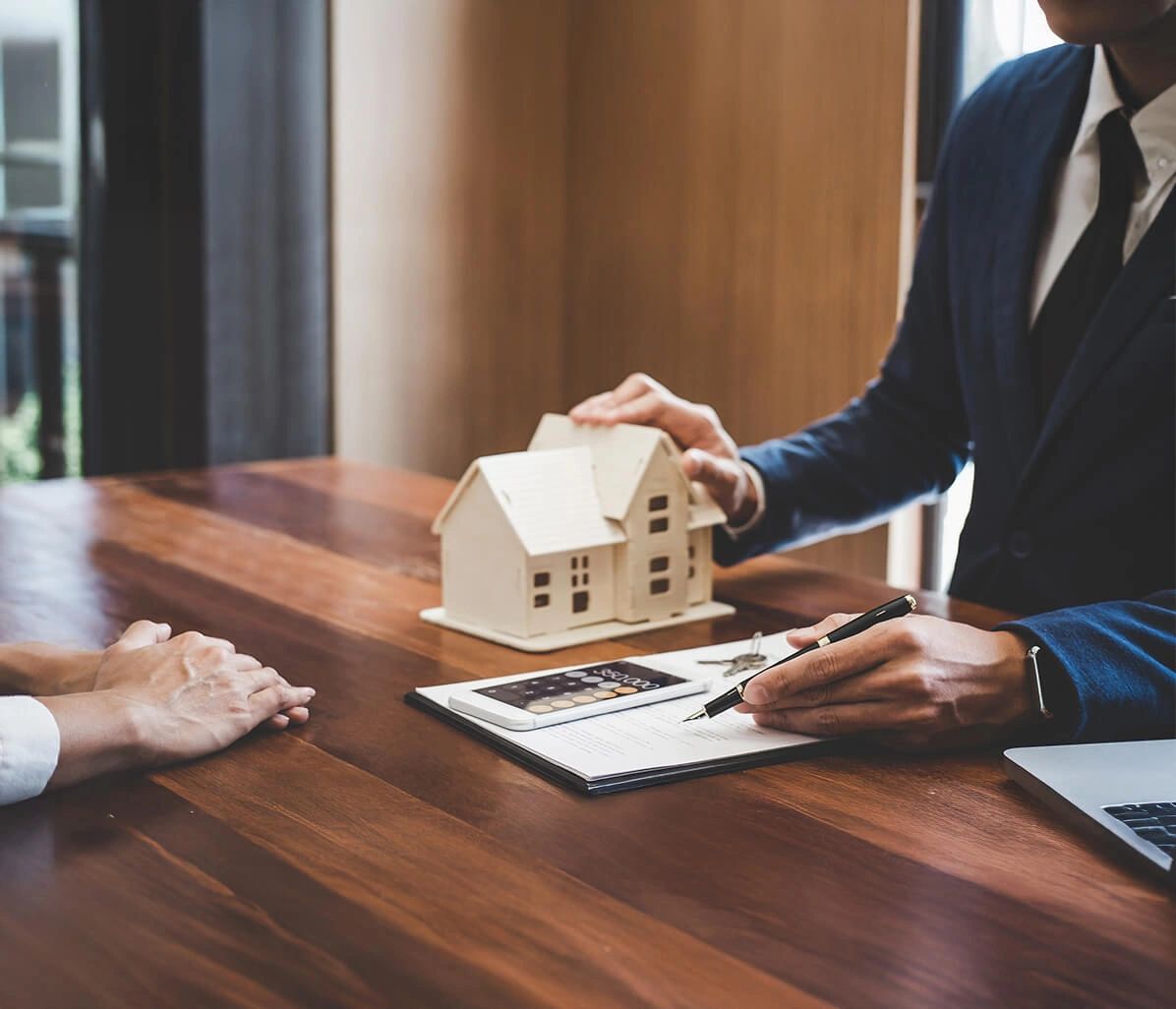 Conveyancing fees explained when selling in QLD